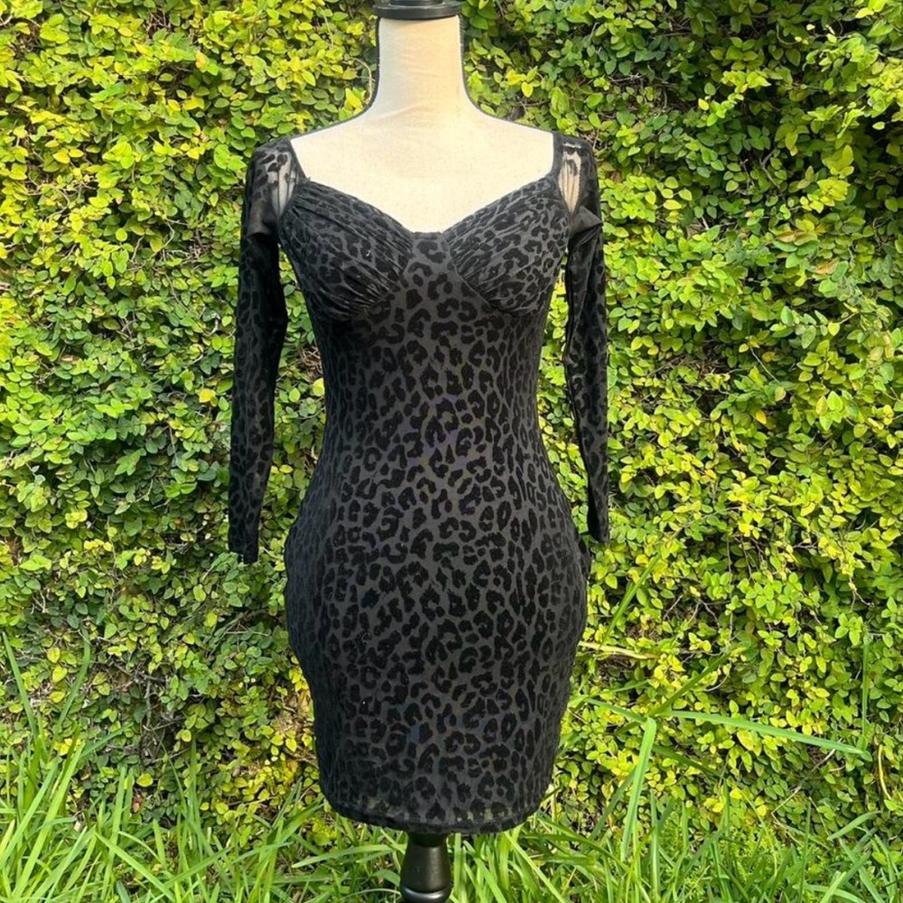 Windsor Black Animal Print Long Sleeve Dress